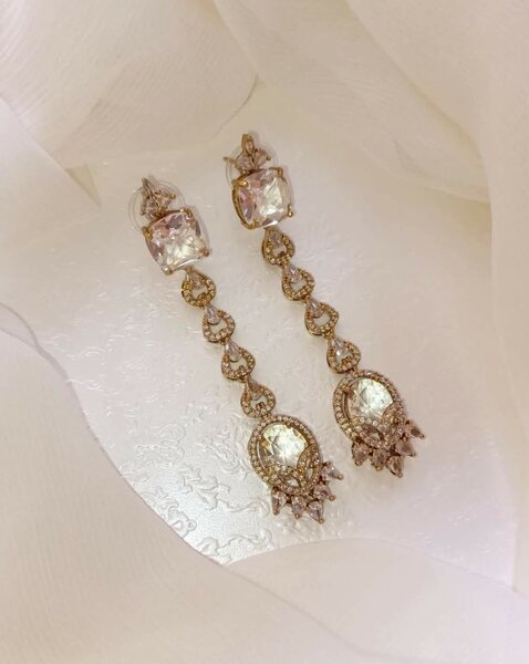 Ladies earrings