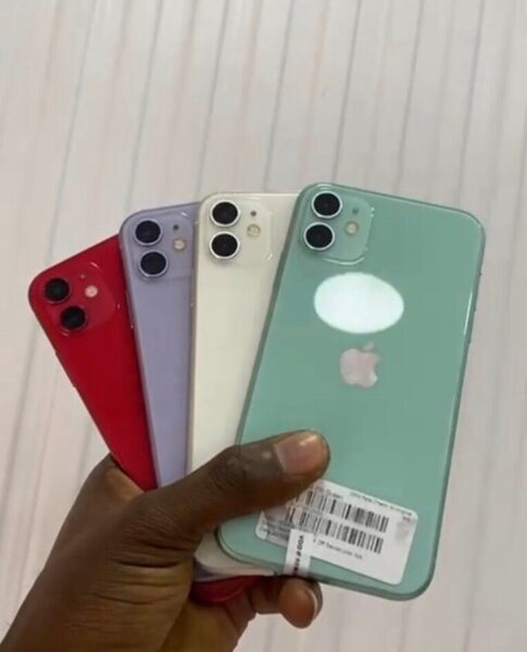iPhone 12 64GB