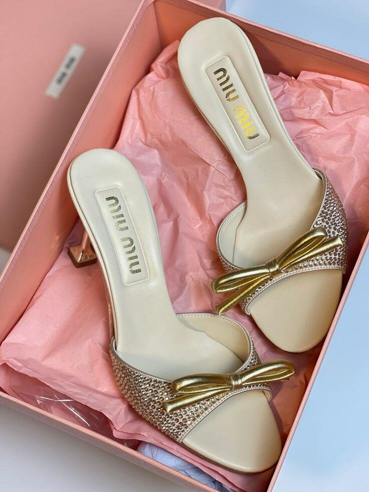 Heel sandals