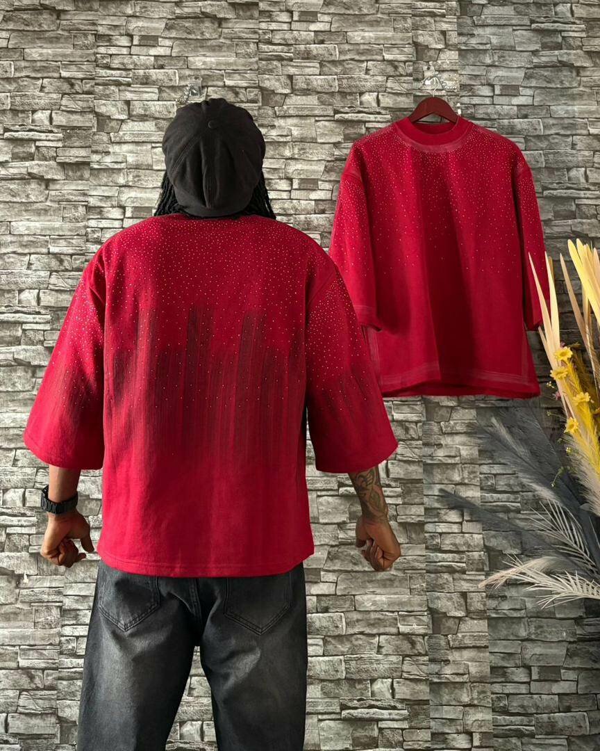 T-shirt rouge oversize tendance