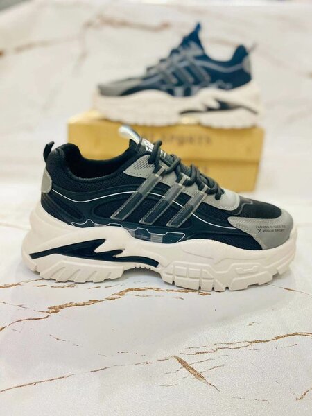 Men sneakers