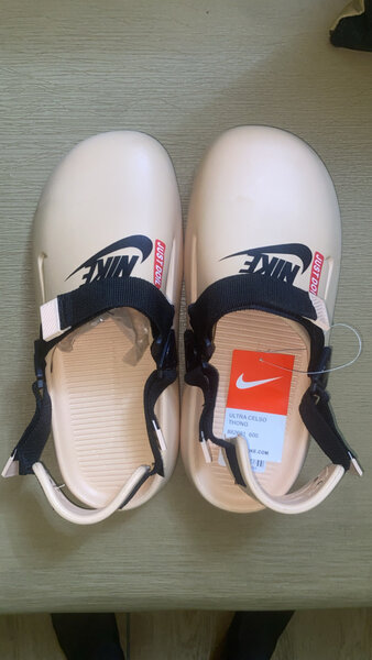 Sabots confort Nike unisexes