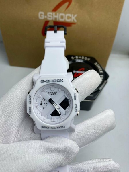 Montre G-Shock résistante
