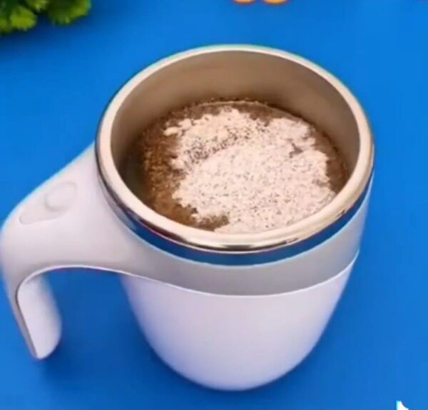 Mug électrique tournante