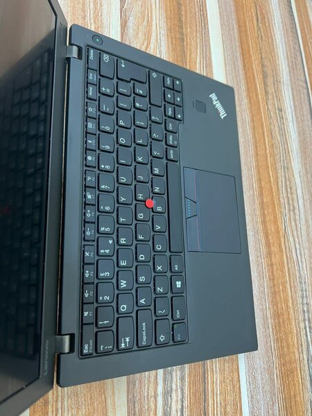 Lenovo Thinkpad x270