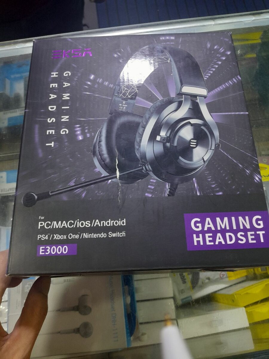 Head phone