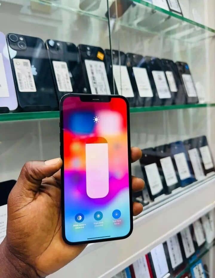 iPhone Reconditionné 128Go Noir