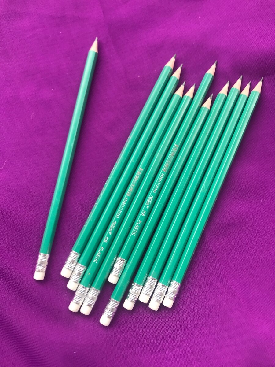 Crayons Graphite HB X12