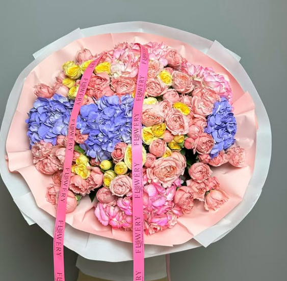 Яркий и красочный букет для самой любимой 💗