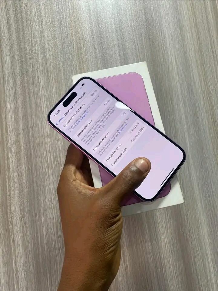 iPhone 16e 128 GB Pink
