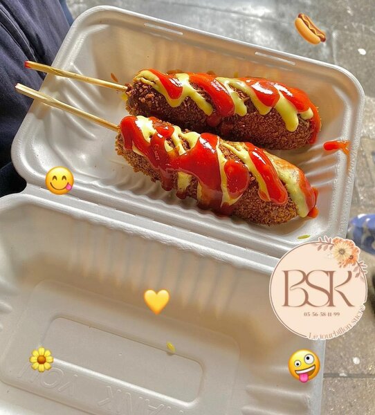 2 Corn Dogs à 1500fr
