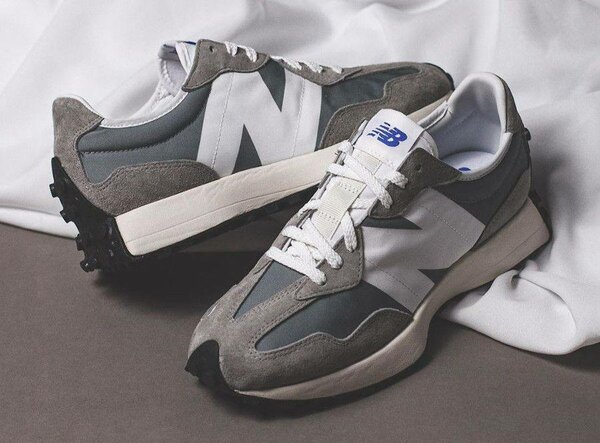 Chaussures New Balance 574 gris et blanc