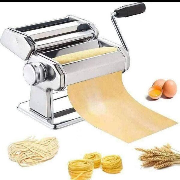 Appareil à pâtes manuelle