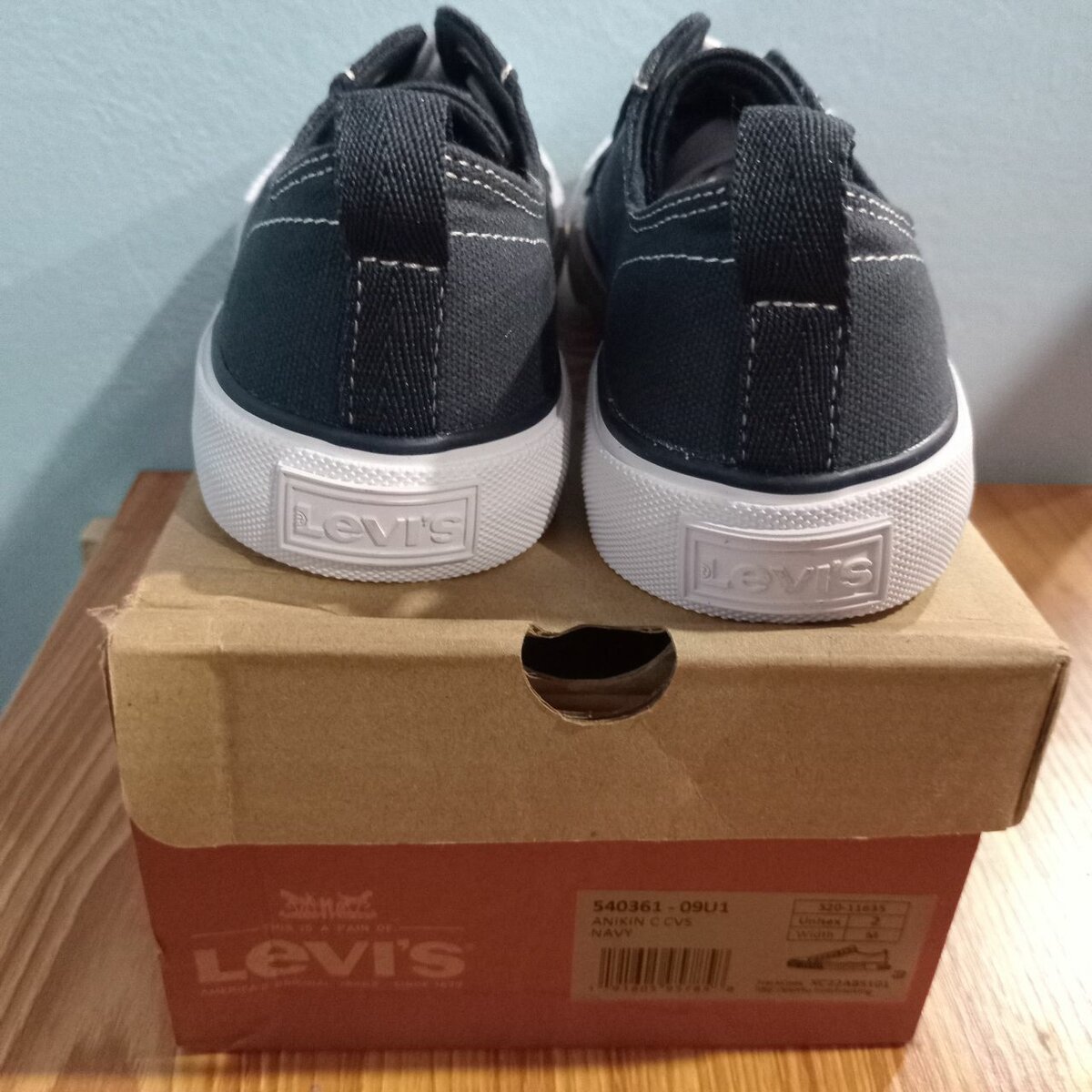 Baskets Levi's en toile noire