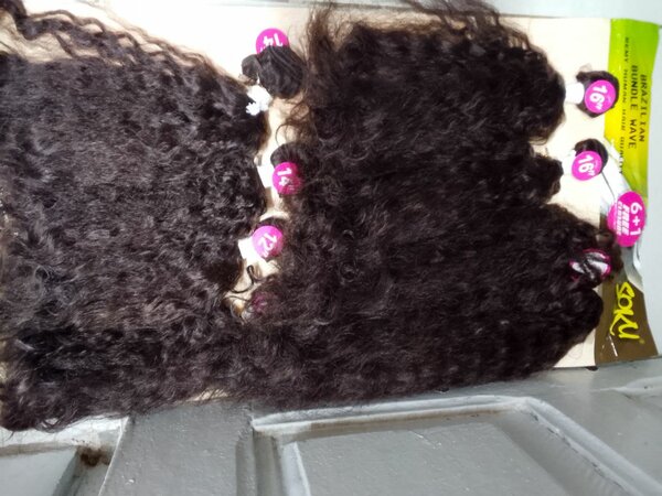 Cheveux Bouclés Brésiliens