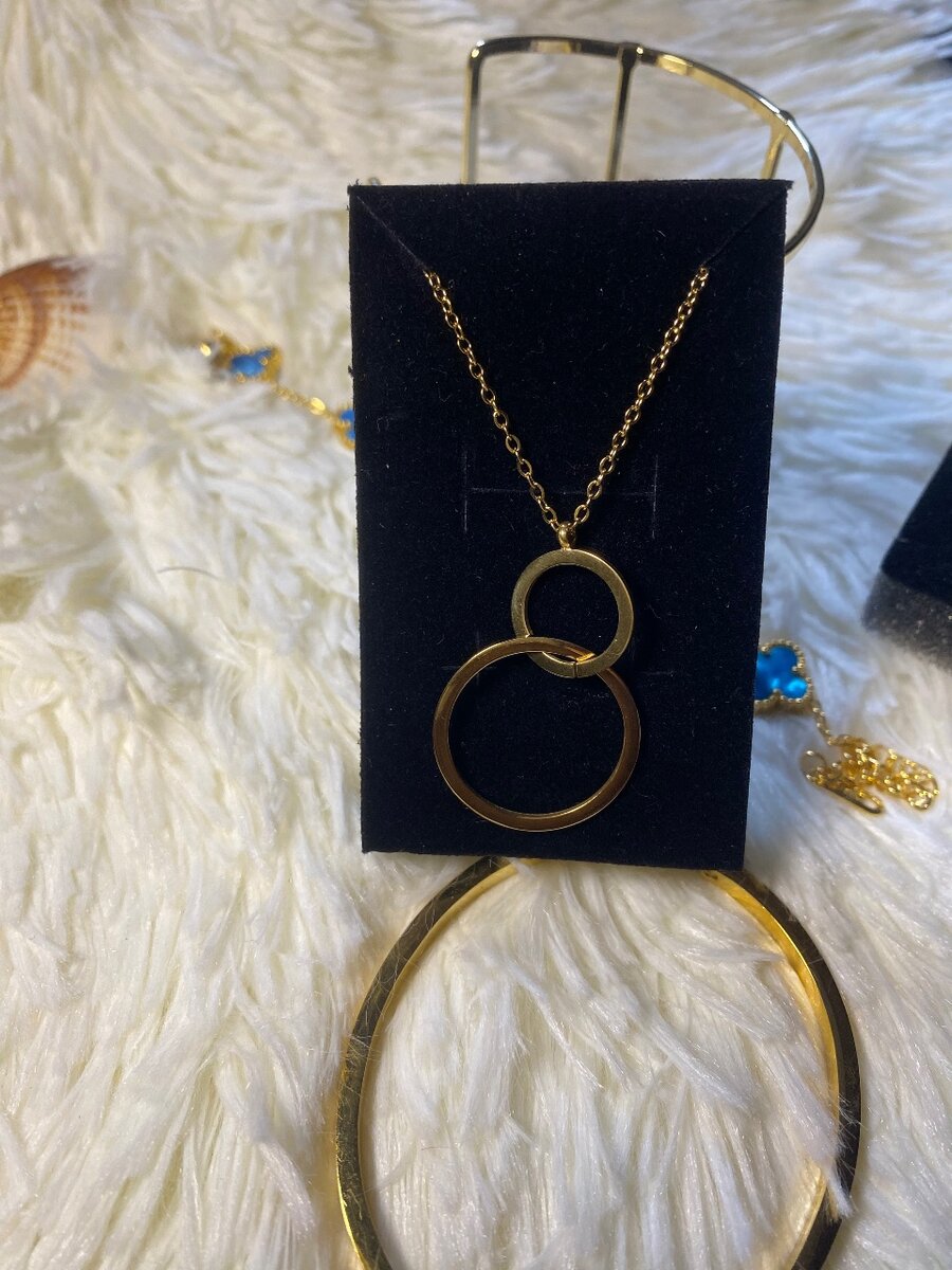 Gold Circle Pendant chaîne