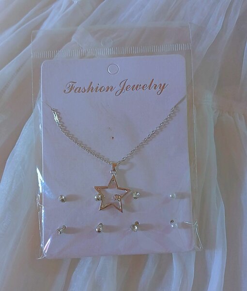 Collier Étoile Élégant