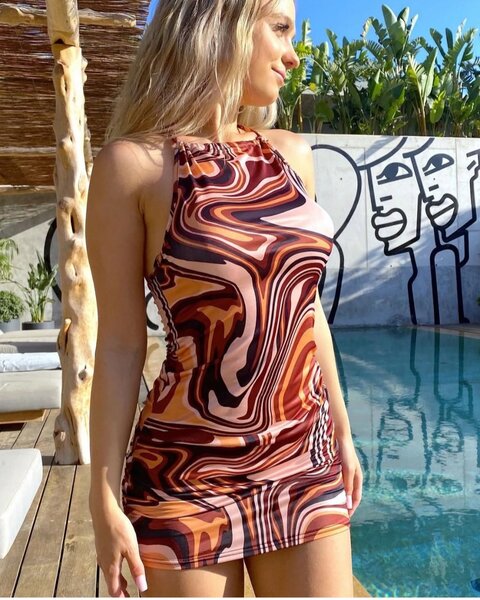 Robe halter