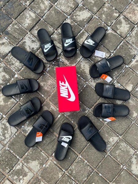 Tongs Nike Confort Homme