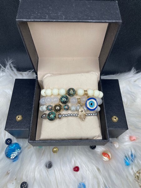 Bracelets en pierres naturelles élégantes