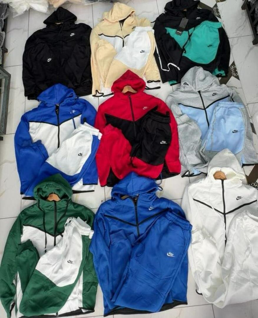 Ensemble de survêtements Nike