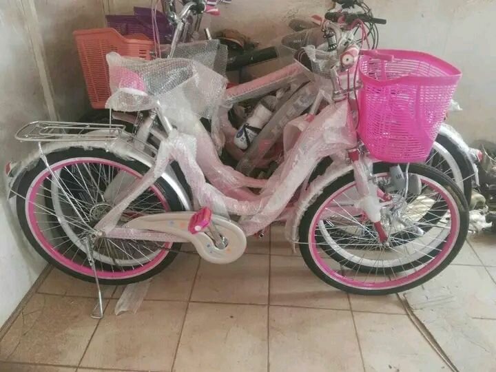 Vélos pour enfants colorés