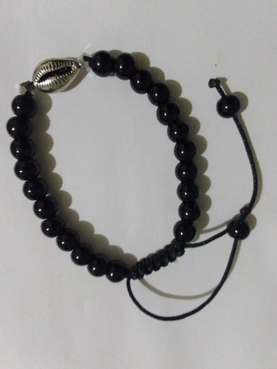 Bracelet black & cauri