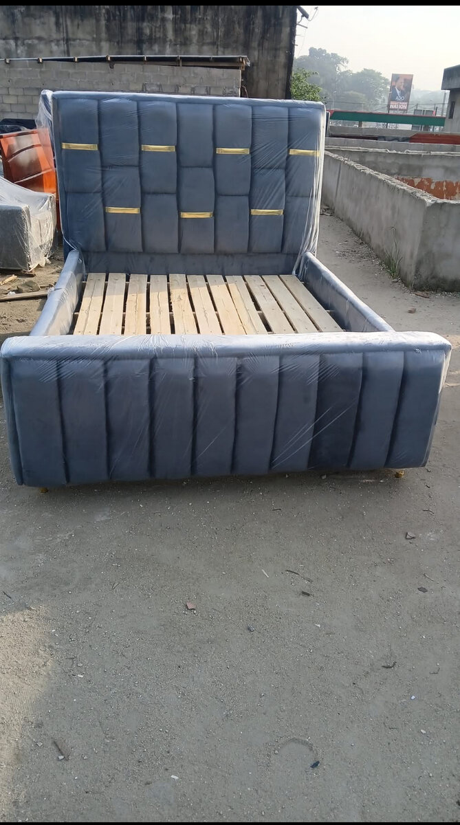 Lit 2 places capitonnées