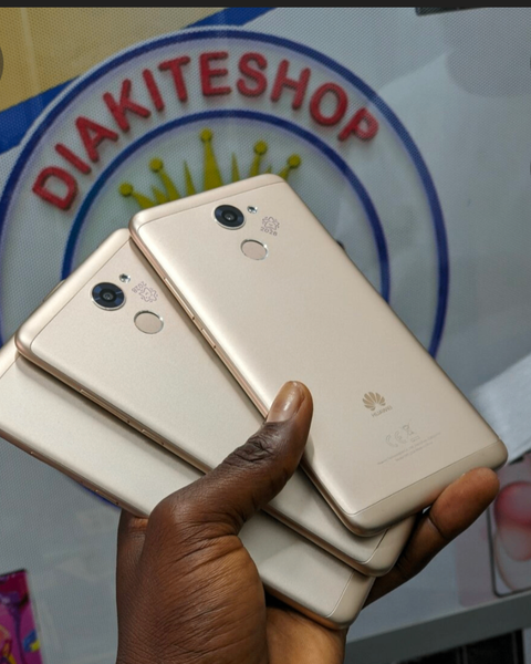 Huawei y6 prime casi neuf