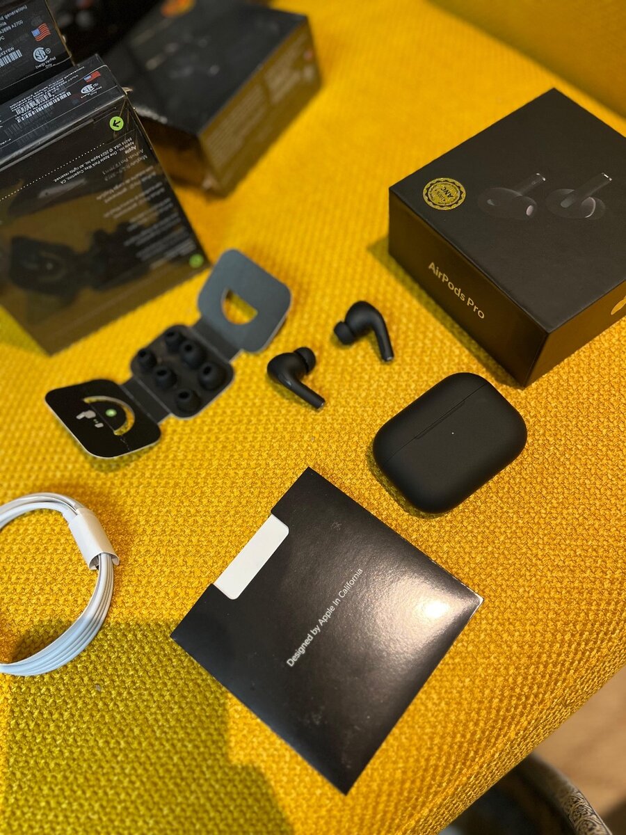 Matte Black AirPods Pro2