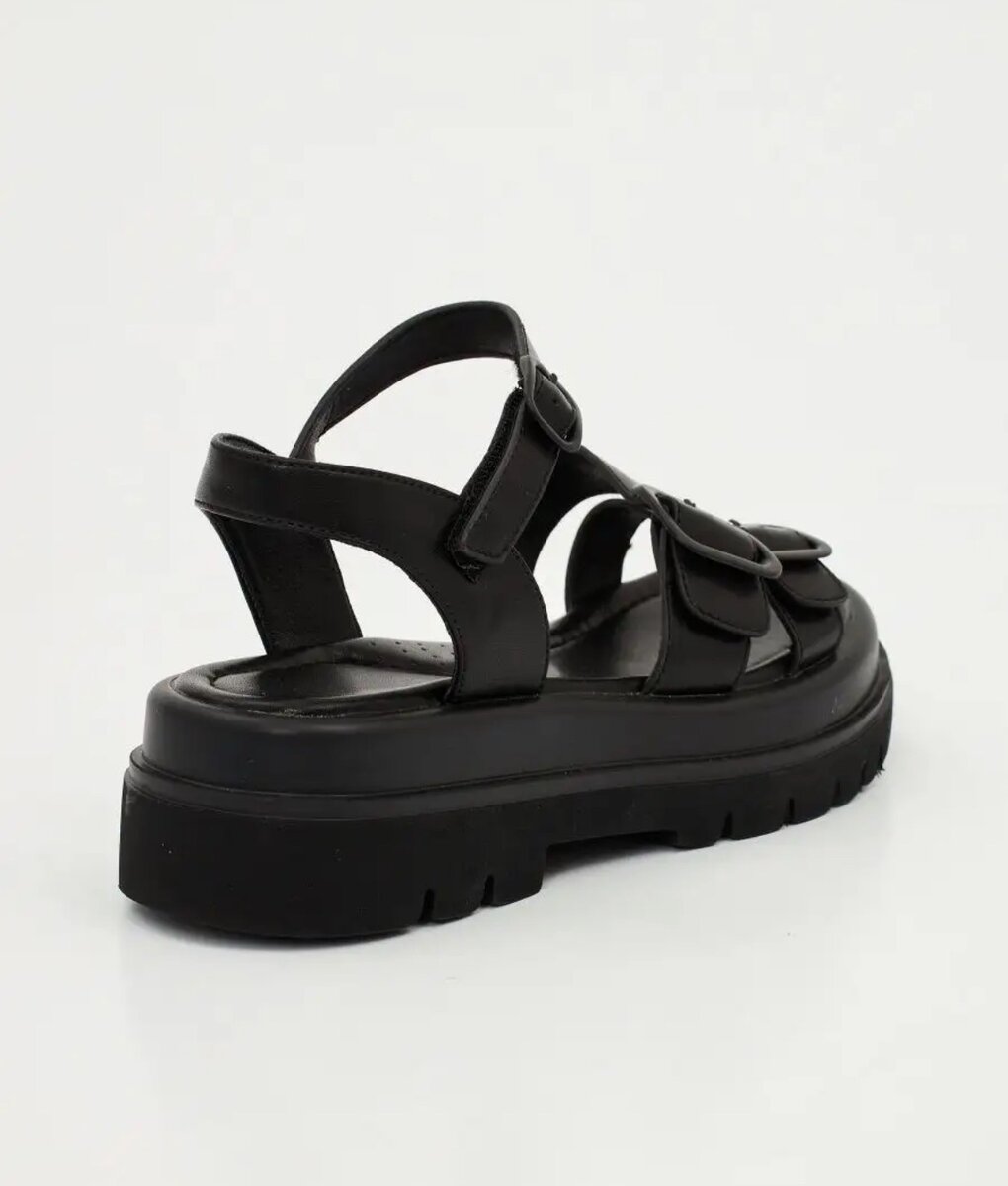 Босоножки черные, 35 р