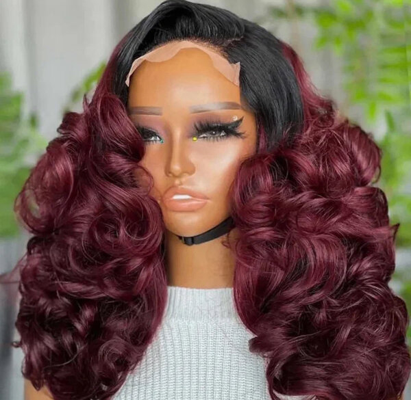 Perruque bouclée en dentelle