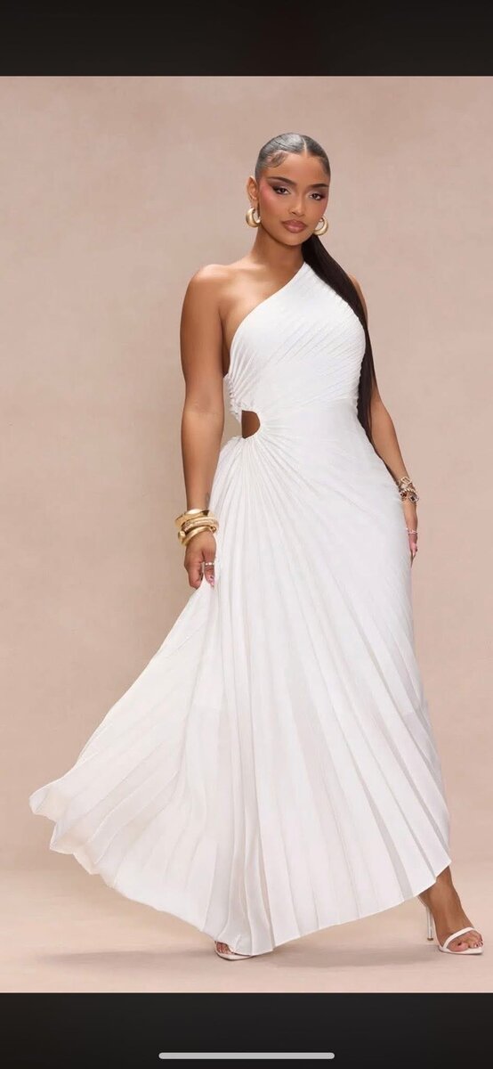 Robe longue asymétrique élégante