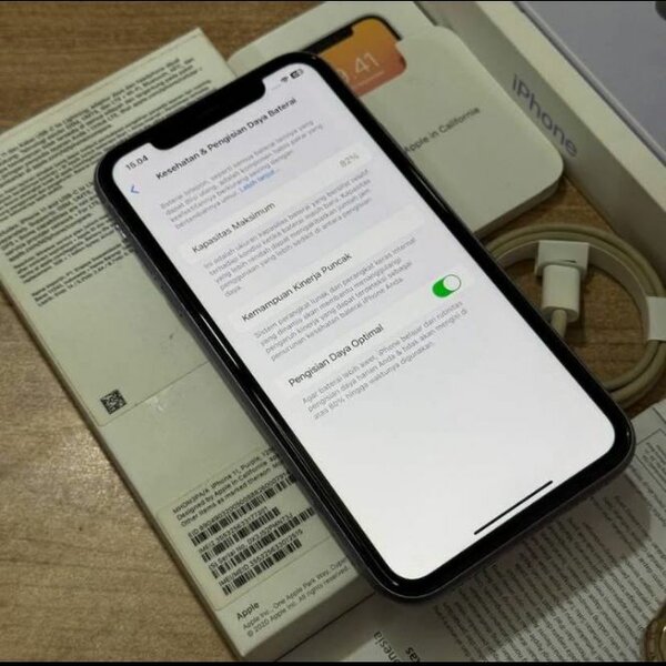 iPhone 11