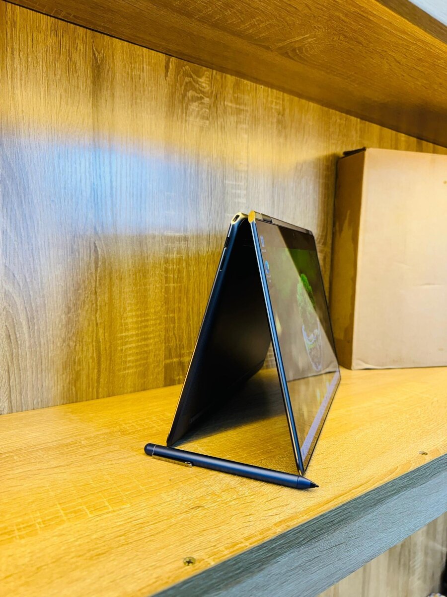 HP HP Spectre x360 2-in-1 Laptop