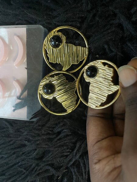 Boucles d'oreilles Afrique dorées