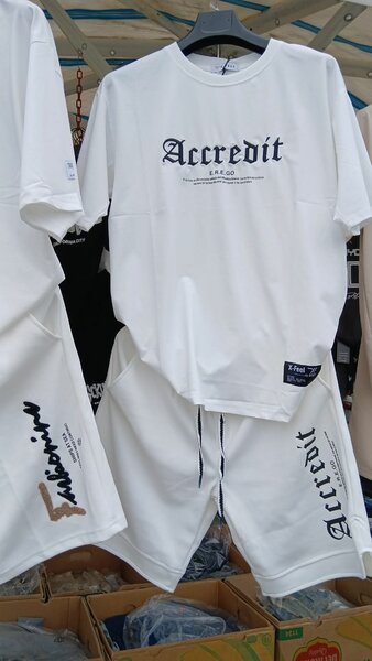 Ensemble T-shirt et Short Accredit