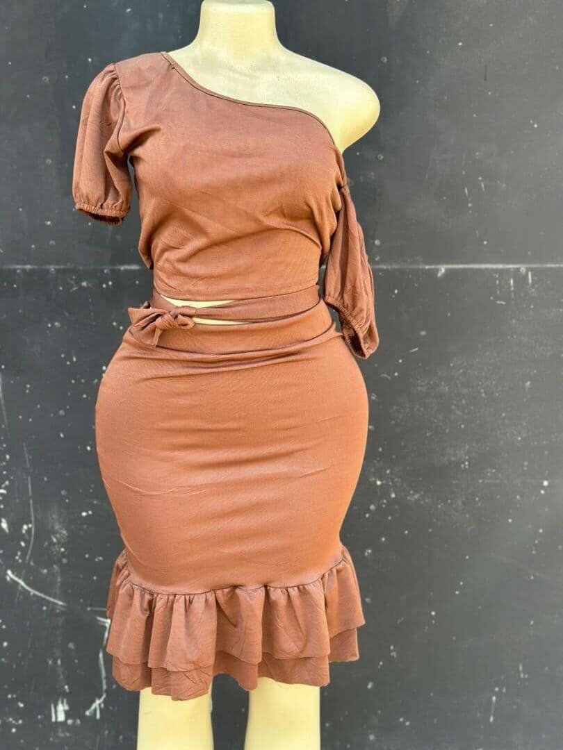 Brown suit, top+skirt