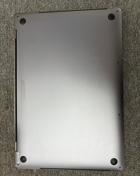 MacBook Pro 2018 | i7 | 16Go