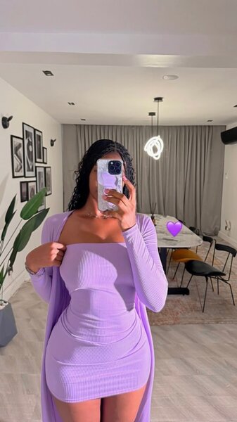 Robe moulante lilas chic