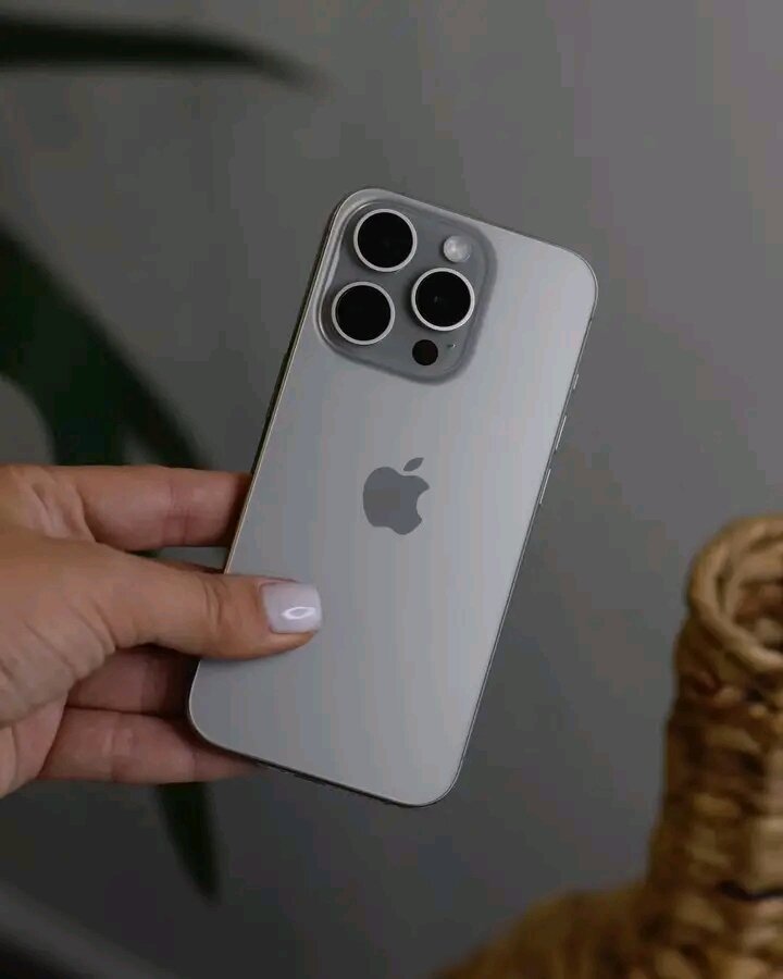 Apple iPhone 15 Pro Max