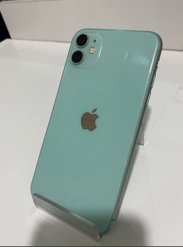 UK preowned iPhone 11