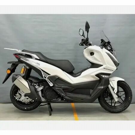 Scooter urbain moderne blanc