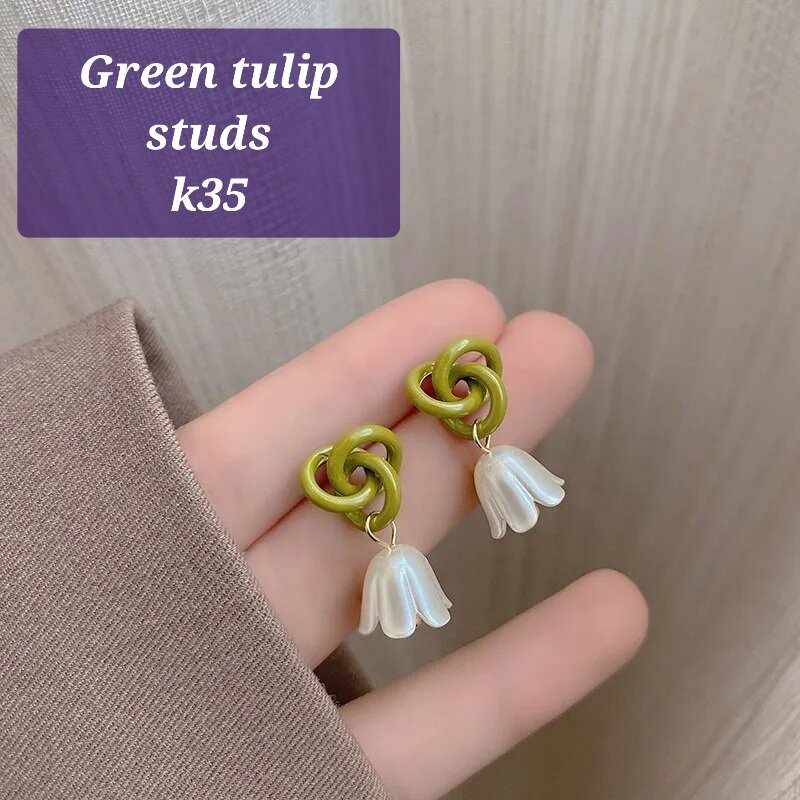 Green Tulip earrings