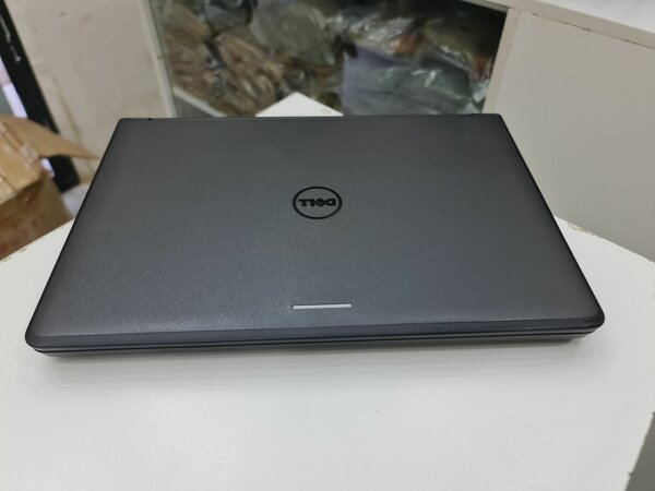 DELL LATITUDE 3160