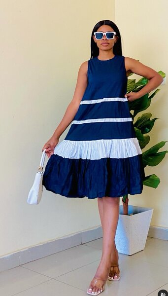 Elegant blue dress s/m