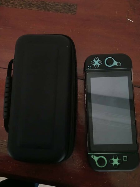 Nintendo switch craquée