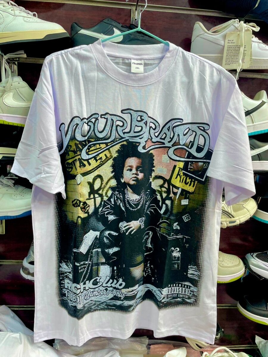 T-shirts graphiques tendance