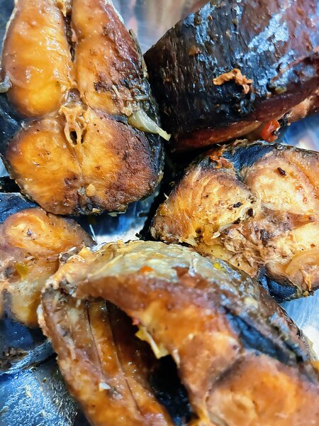 Riz et Poisson Grillé Délicieux