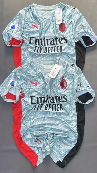 Maillots de football AC Milan
